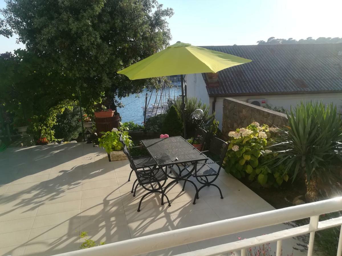 Apartmani Ivic Paka Rab Banjol Extérieur photo