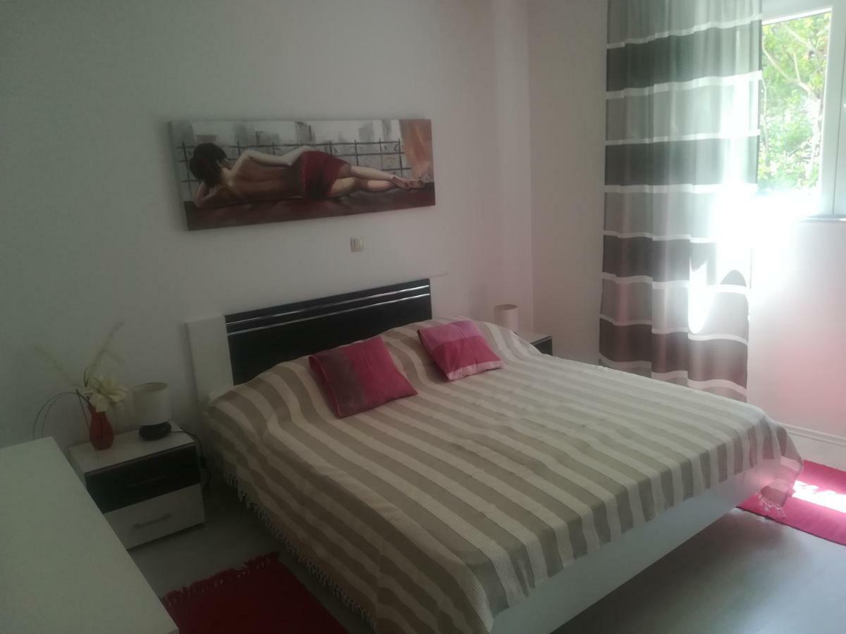 Apartmani Ivic Paka Rab Banjol Extérieur photo