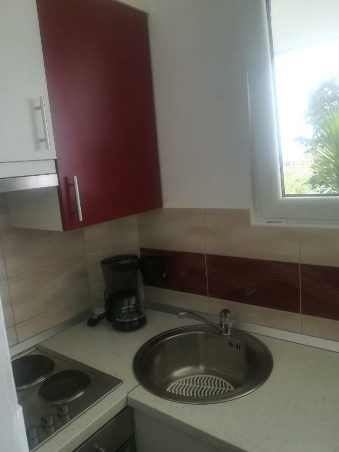 Apartmani Ivic Paka Rab Banjol Extérieur photo